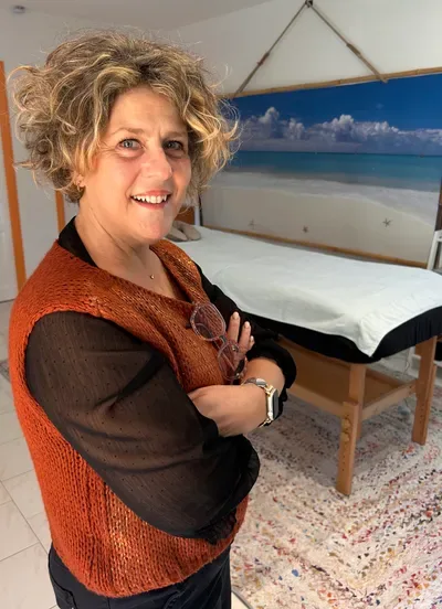 Laure, Praticienne licenciée